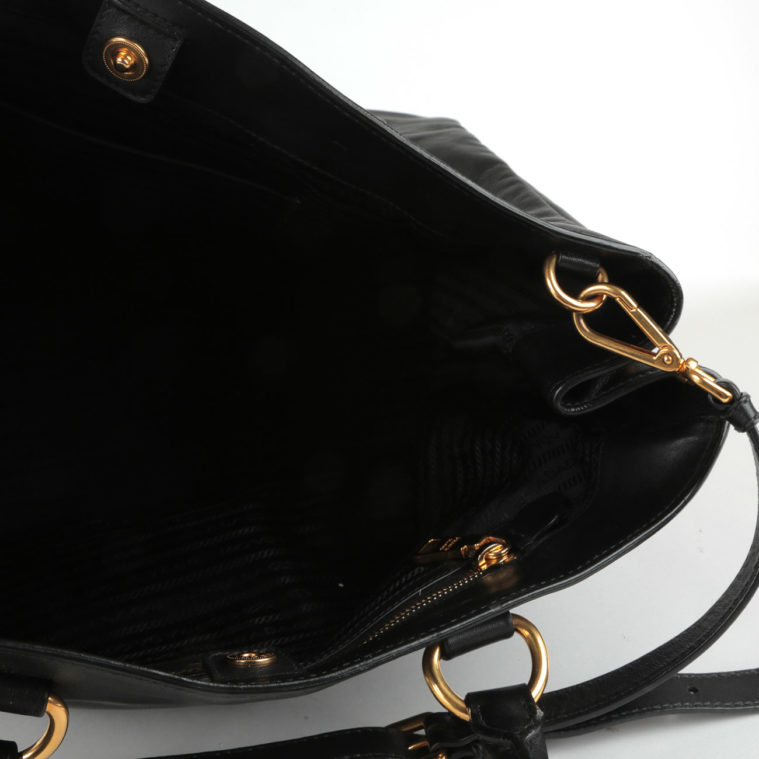 Sac en cuir noir Prada - seconde main – Image 4