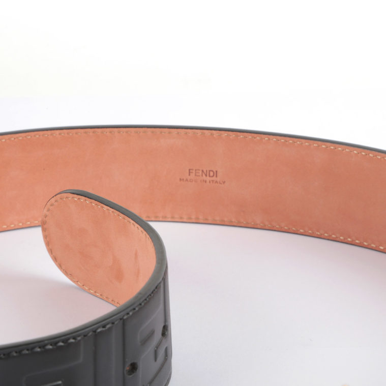 Ceinture en cuir T.75/30 Fendi - seconde main – Image 5